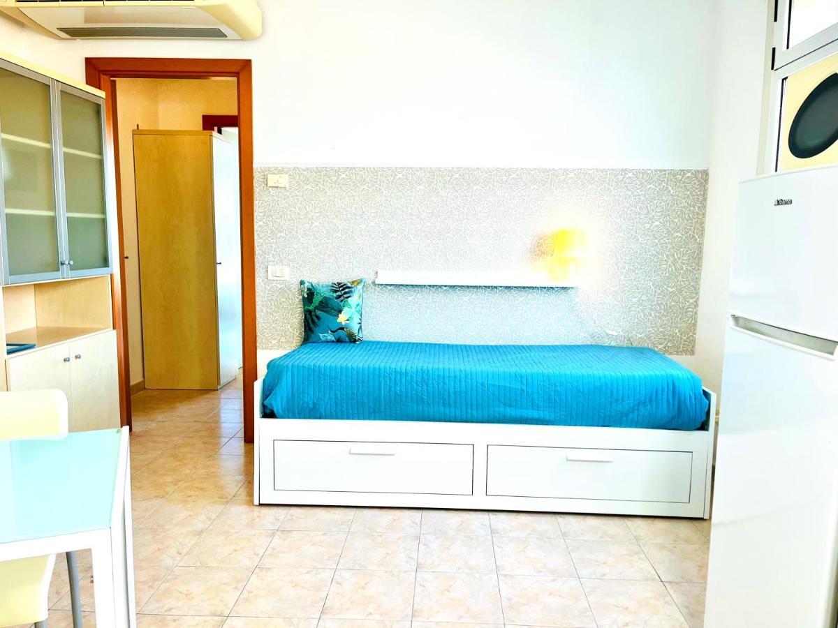 Residence Frontemare Rimini Exterior foto