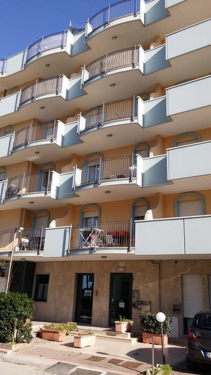 Residence Frontemare Rimini Zimmer foto